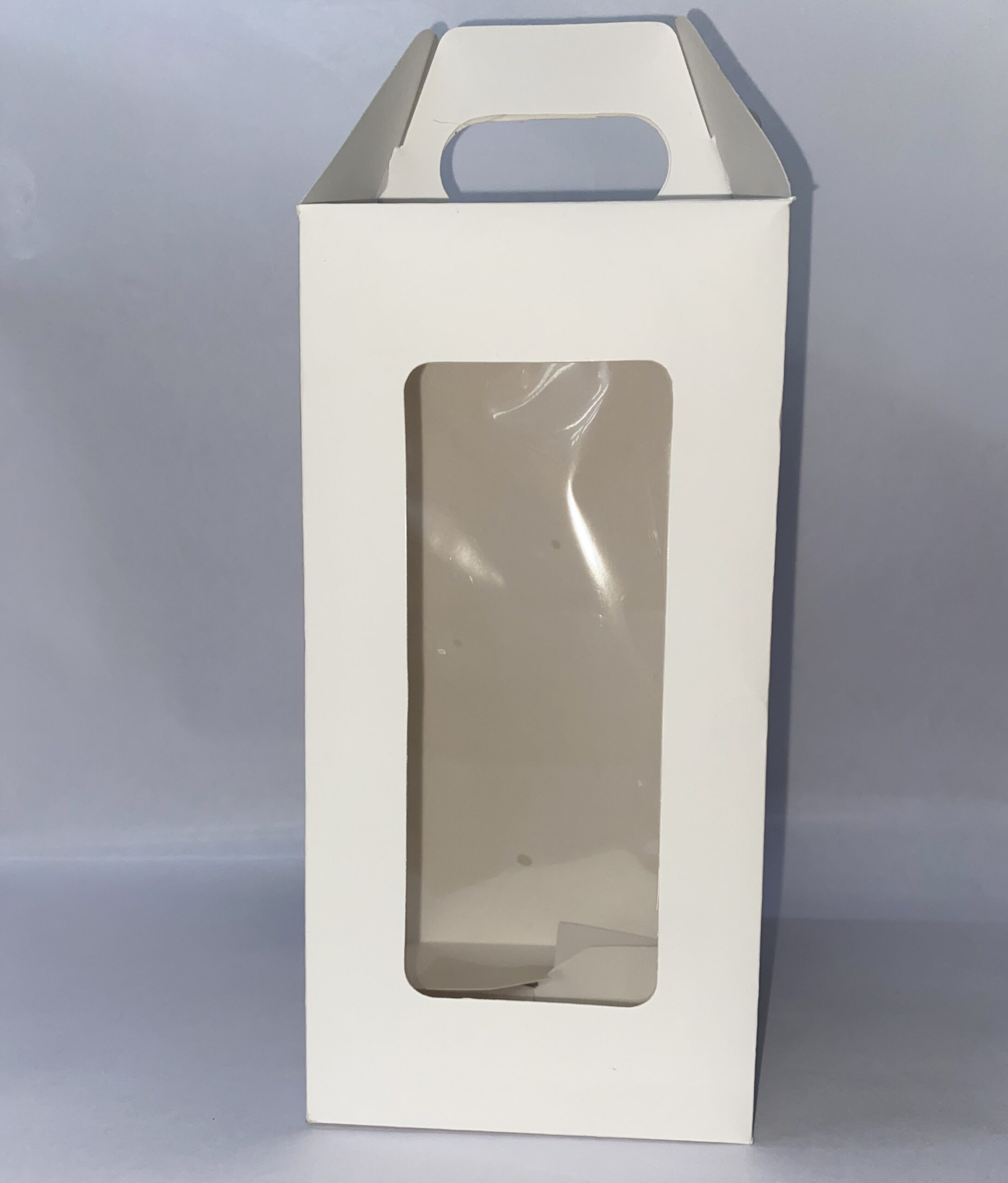 CAJA BLANCA CON VISOR Y MANIJA Nº25 (22x11x11)