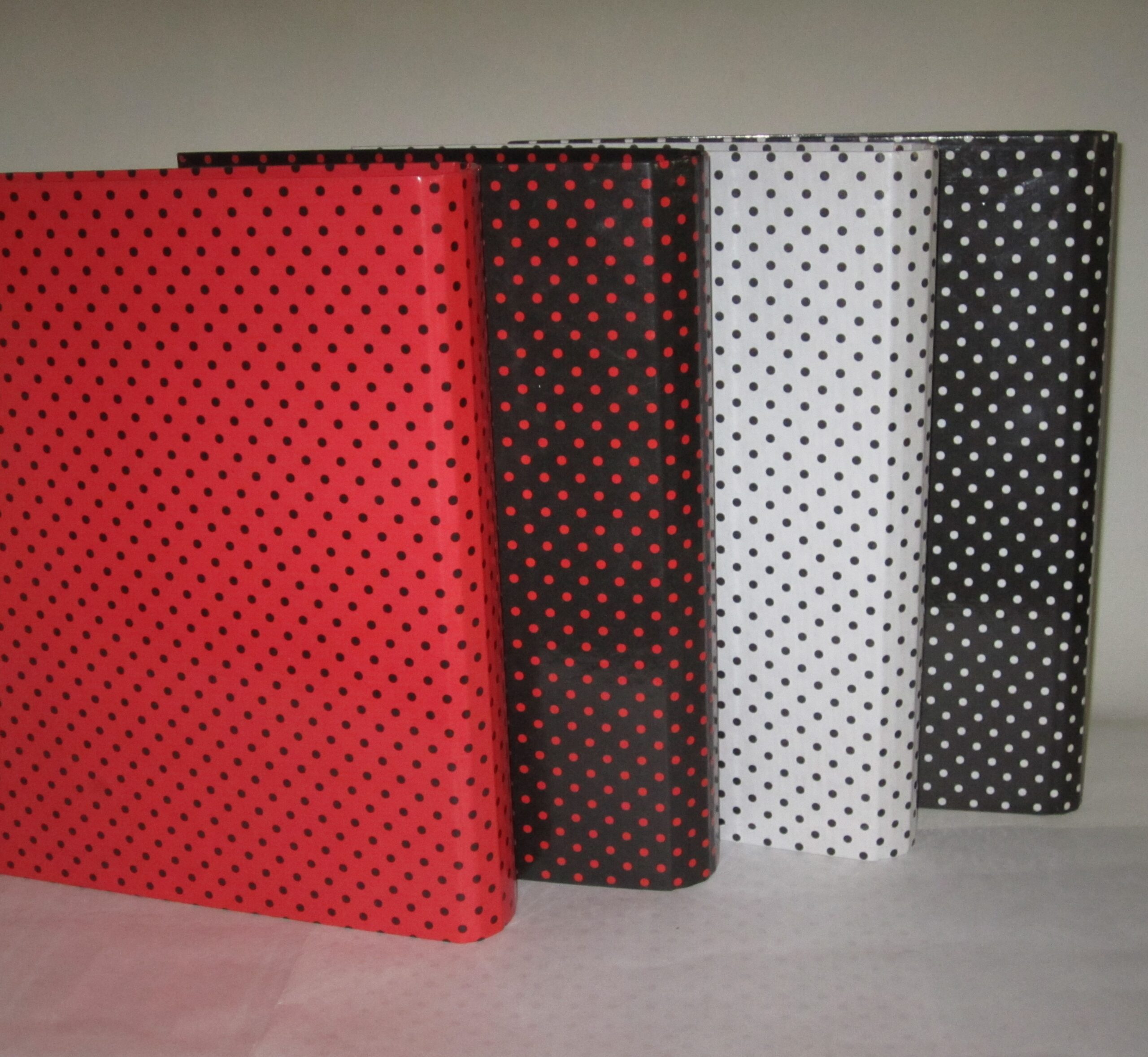 CARPETA ESCOLAR 3 x 40 LUNARES