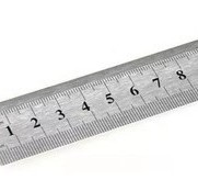 REGLA METALICA FLEXIBLE x 40 cm.