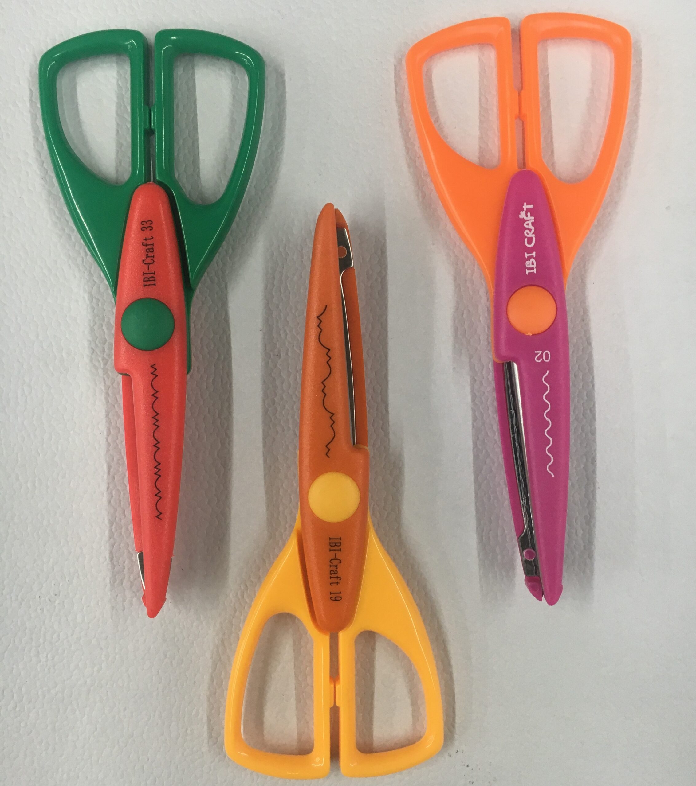 TIJERA CON FORMAS IBI CRAFT