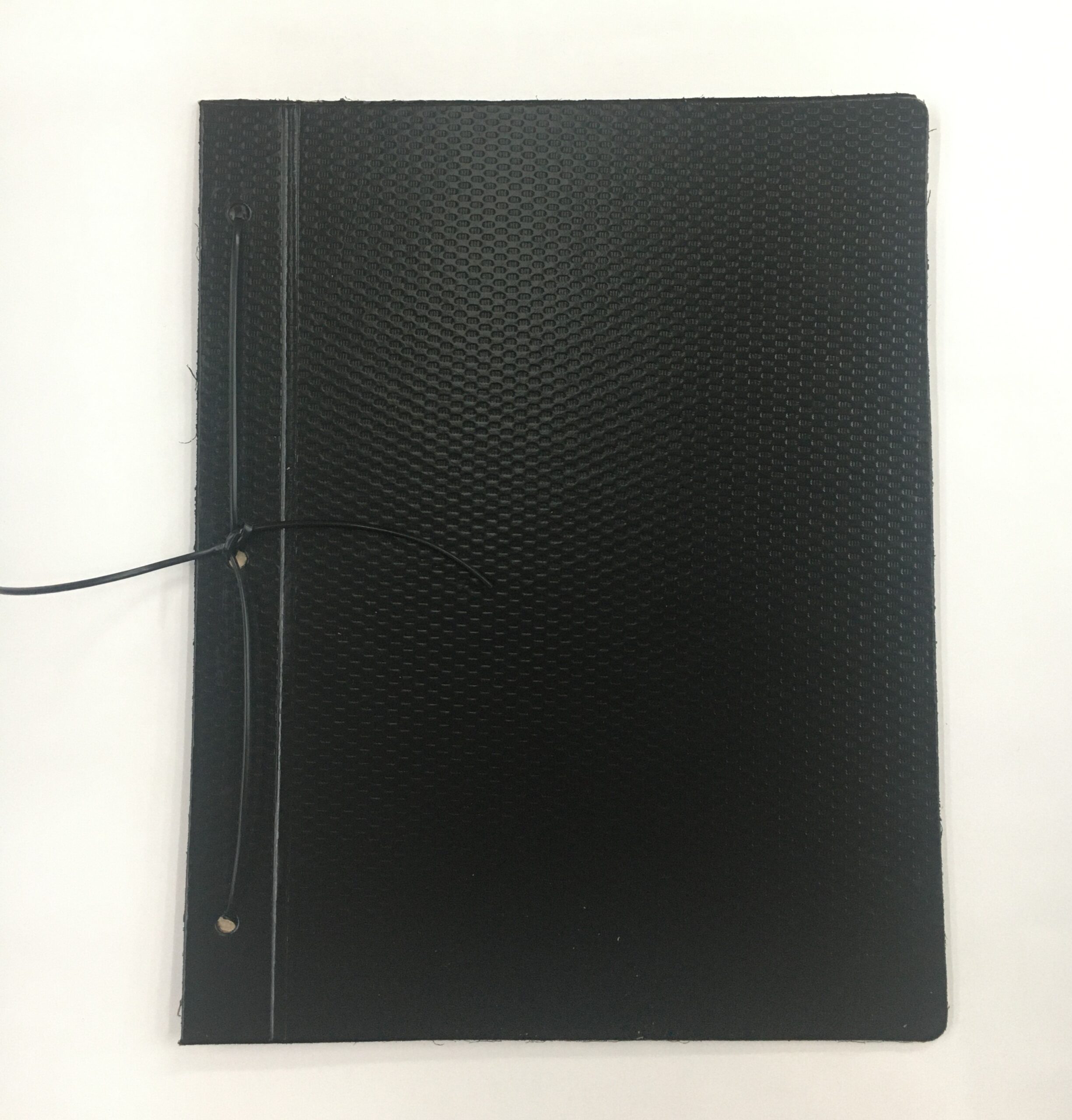 CARPETA CON CORDON FIBRA NEGRA Nº3