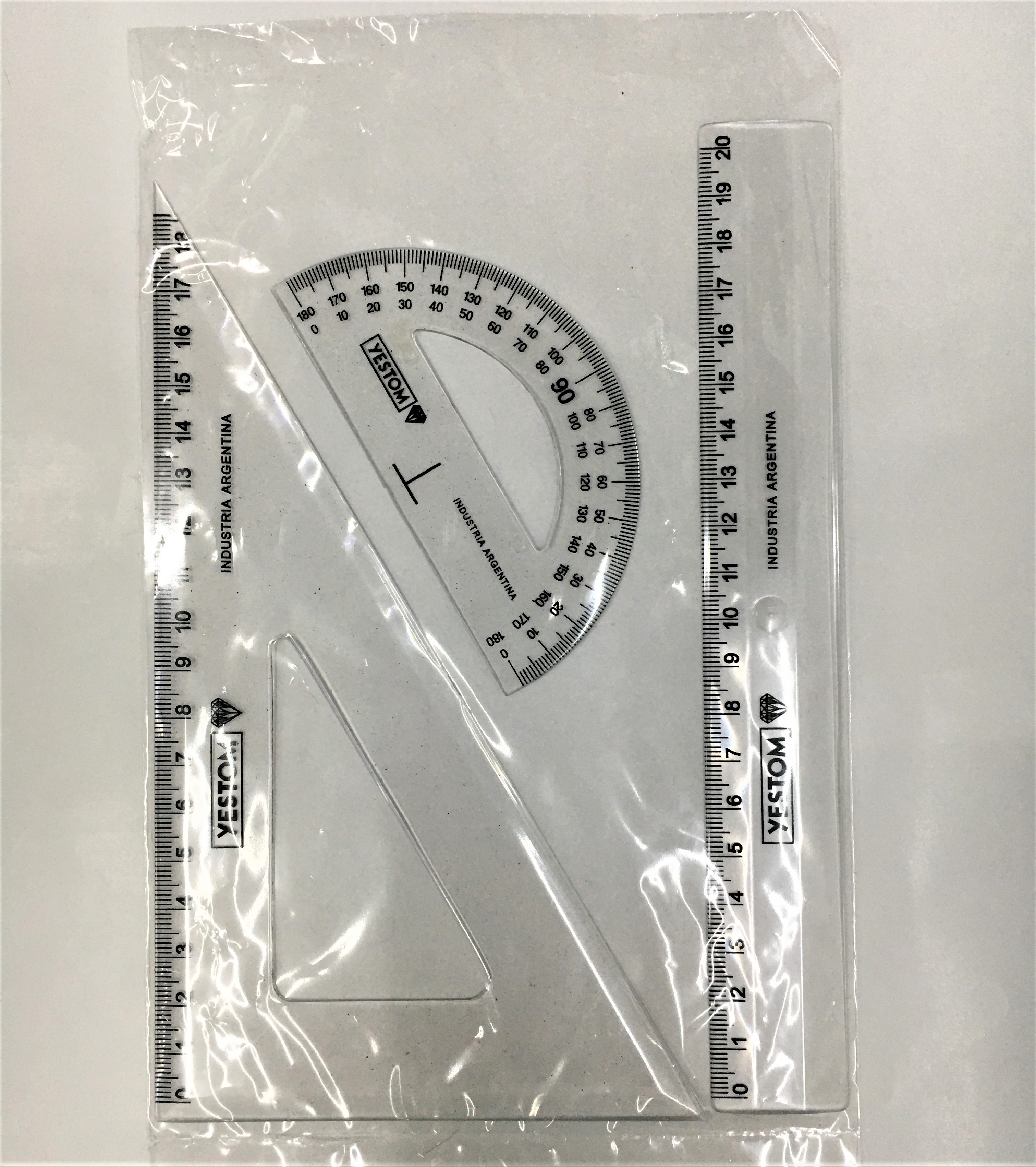 SET GEOMETRICO PLASTICO x 20 cm.