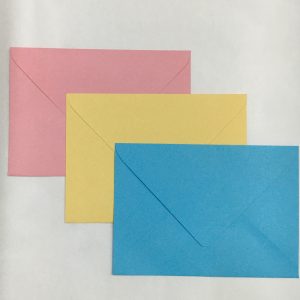 SOBRE COLOR 11 x 16 cm.